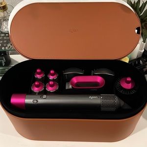 Dyson Airwrap complete set in box